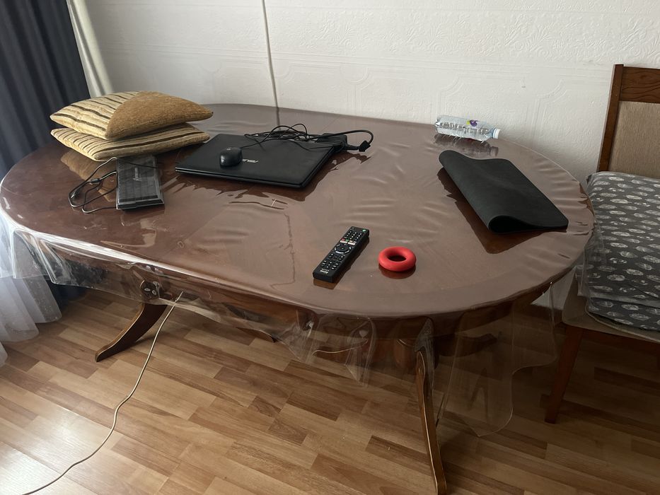 Стол деревянный