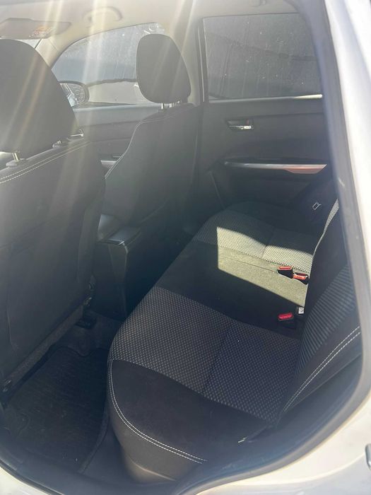 Vand Suzuki Vitara 1.4 BoosterJet Mild Hybrid 48V