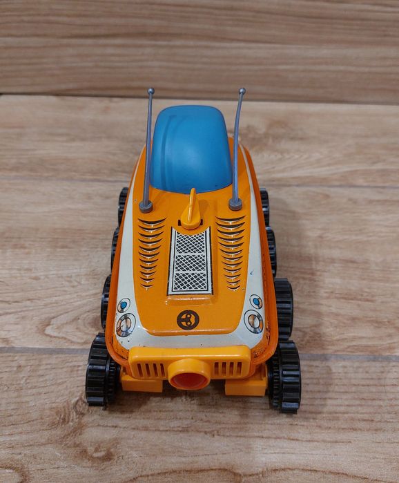 Стара руска СССР играчка - ВЕЗДЕХОД от 70-те години.