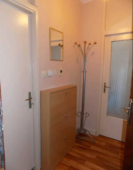 Дава се под наем Едностаен апартамент в София, Люлин 5 - 25 кв.м за 378.93 € - Снимка #3