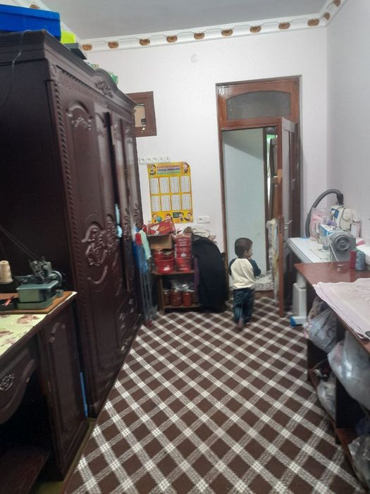 2-xonali ko'p qavatli uy sotiladi