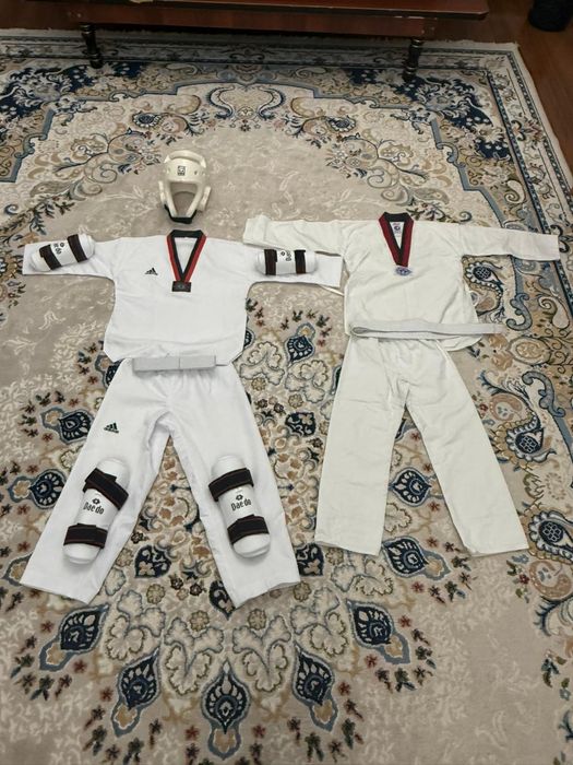 Гарантия нету только сам одежды