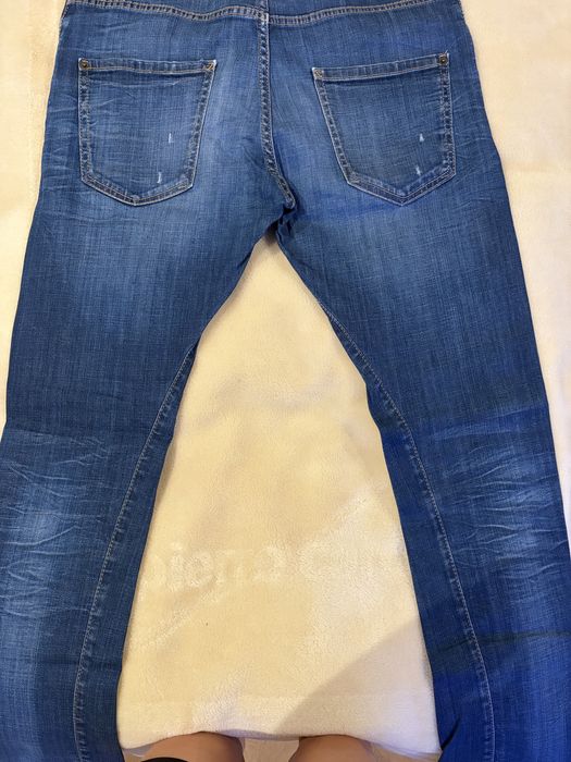 Оригинални мъжки дънки Dsquared2