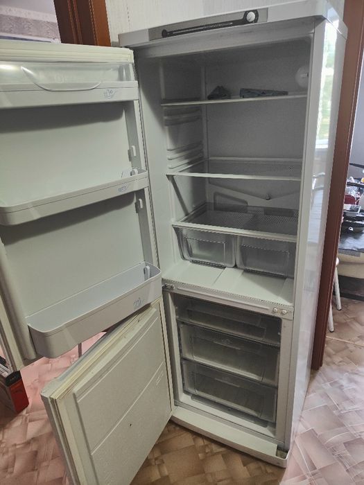 Холодильник продам