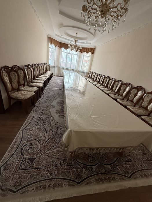 Продам стол и стулья