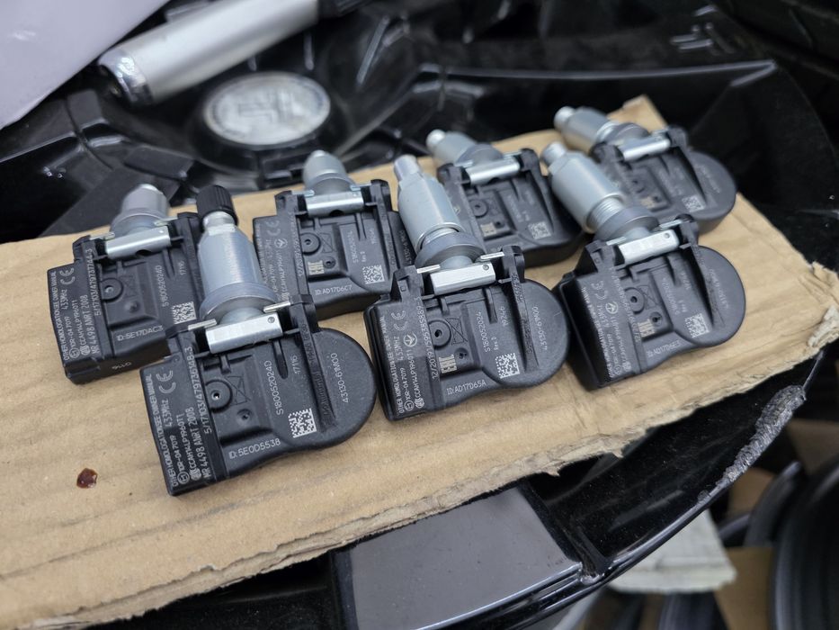 Сензори / Датчици за налягане в гумите за Suzuki