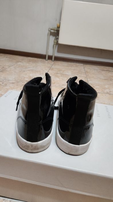 Кеды лакированные утепленные