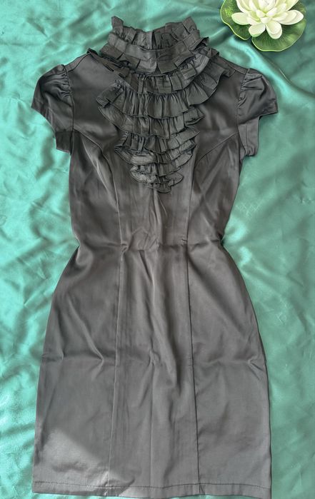 Rochie mini cu volane Effect