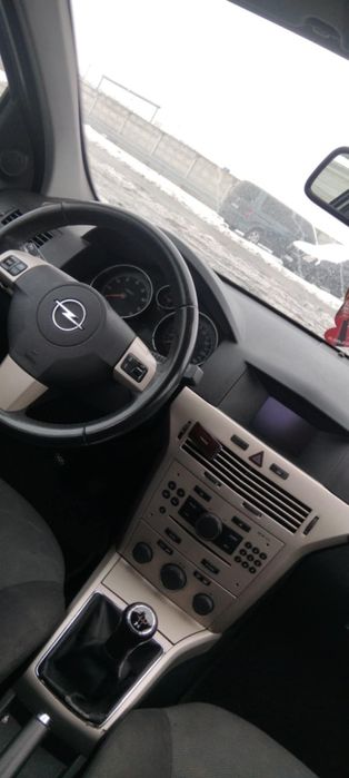 Vând Opel astra H 1.6 benzina euro 4