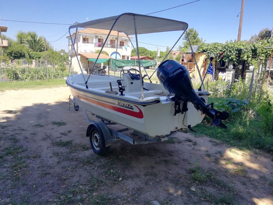 Извънбордови двигател Suzuki DF25