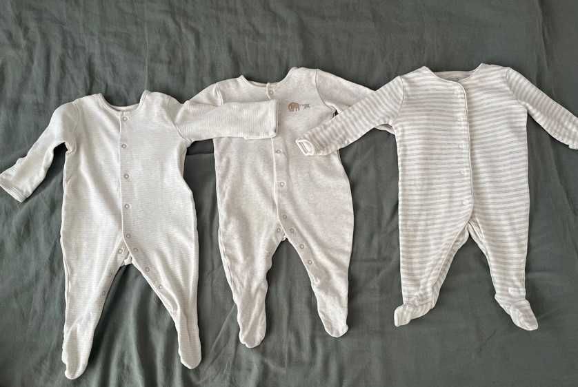 Lot salopete/pijamale 0-3 luni marimea 62 unisex bebelusi