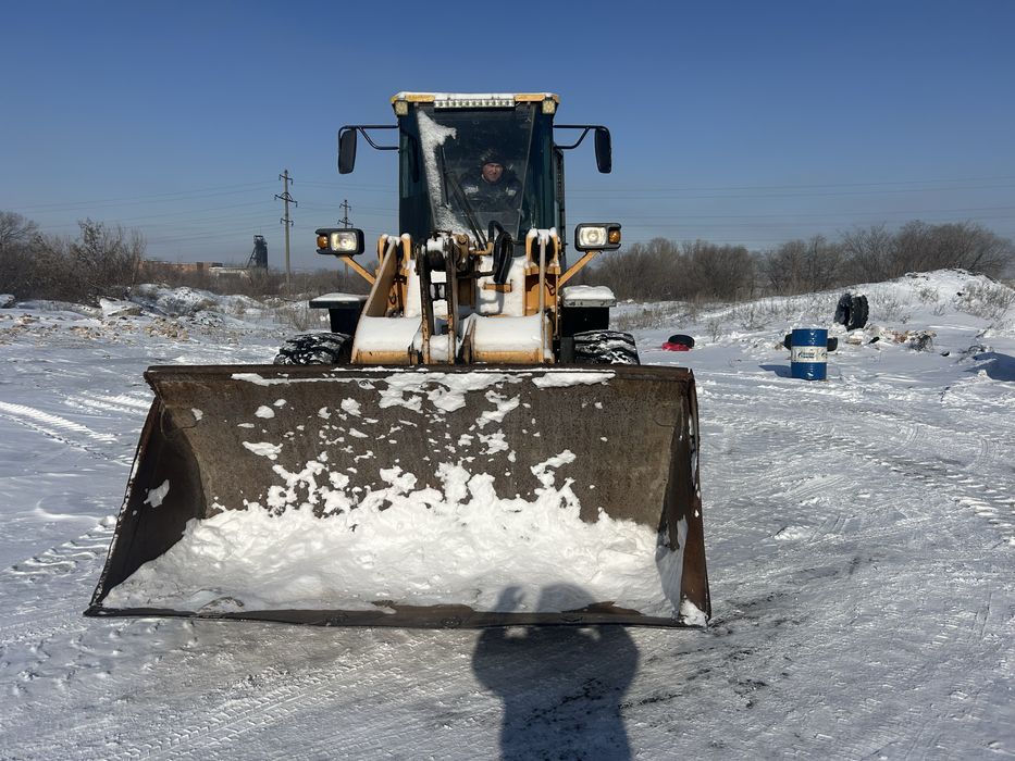 Погрузчик двух кубовый китаец