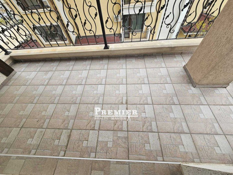 Просторен двустаен апартамент в Равда, 100 метра от плажа