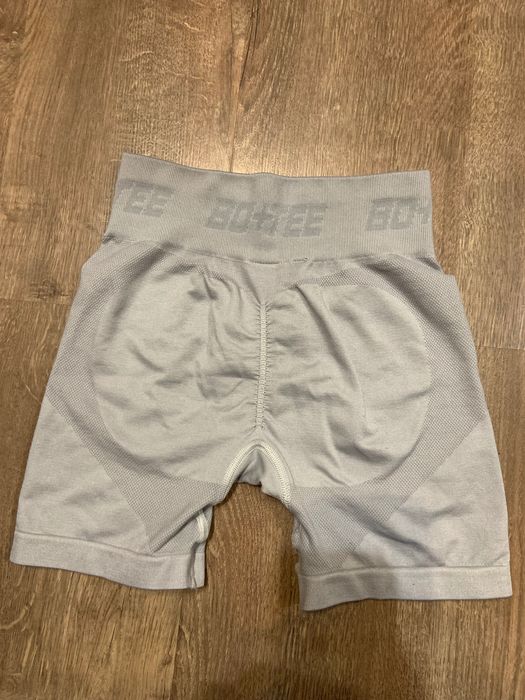 BO+TEE Спортни шорти – Светлосиви, Обтягиващи