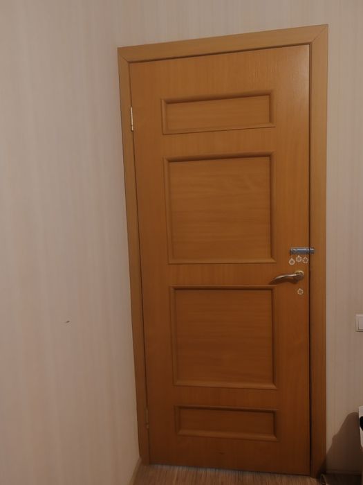 Продам межкомнатные двери