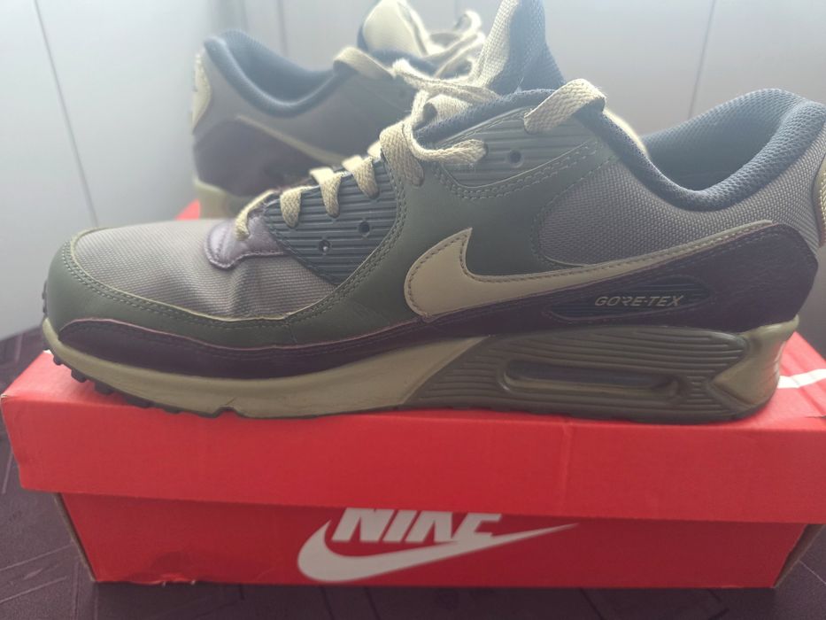 Маратонки Nike Маратонки