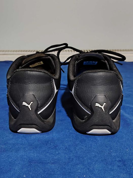 PUMA Ferrari adidași, mărimea 44,5, interior talpă 29 cm