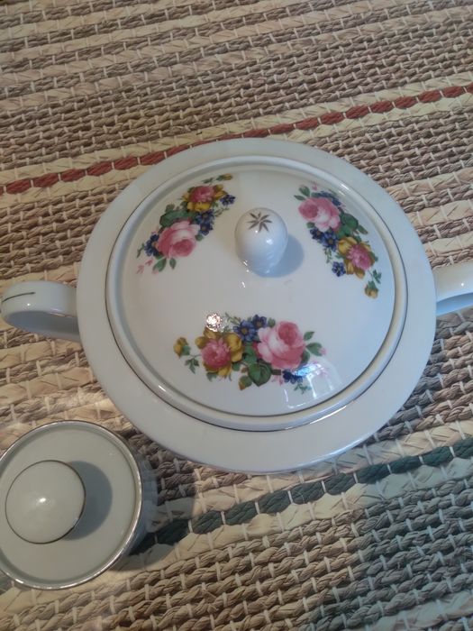 Супница на 3 л, сахарница, соусница