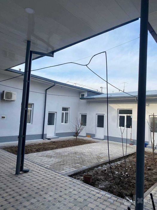 Shayxontohur Aloqa mavzesida 2.5 sotix xovli sotiladi.