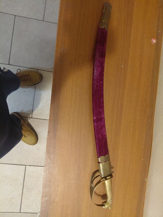 Продава  Стара сабя.