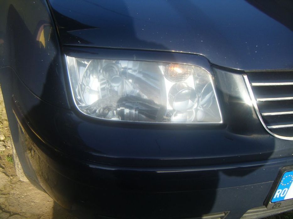 pleoape volksvagen bora pentru faruri