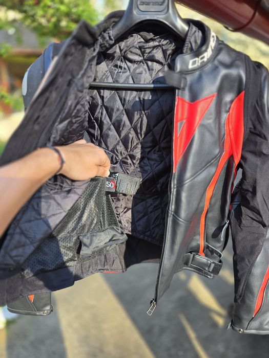 Geaca moto piele premium DAINESE AVRO 4 50 M sport