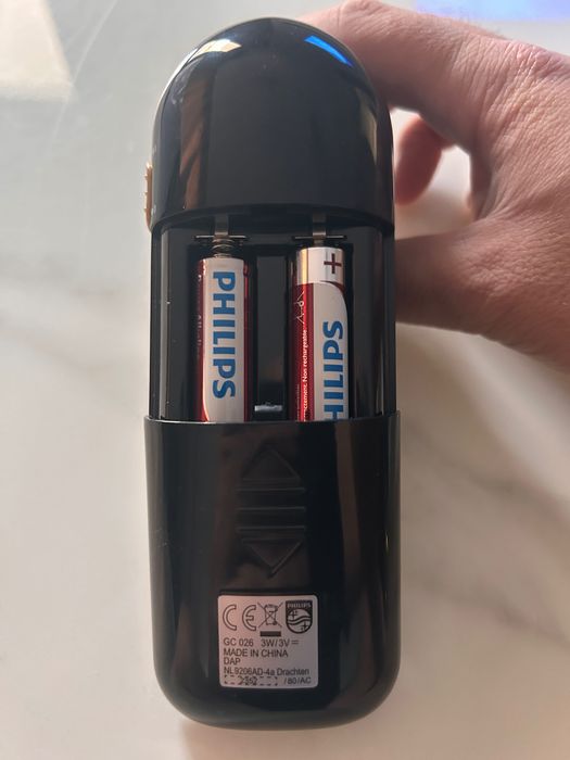 Aparat de curatat scame Philips GC026 original