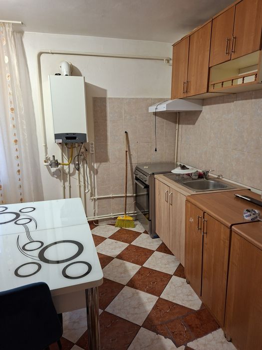 vand apartament 2 camete cofort 1 sporit zona ultra central