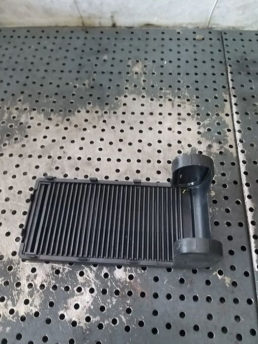 Capac consola centrala audi a3 8p 8p0863269