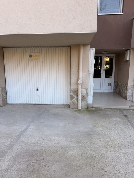 Дава се под наем Гараж / Паркомясто в Пазарджик, Устрем - 23 кв.м за 127.5 € - Снимка #6