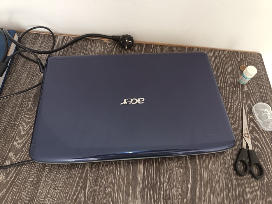 Ноутбук acer. Все работает как надо