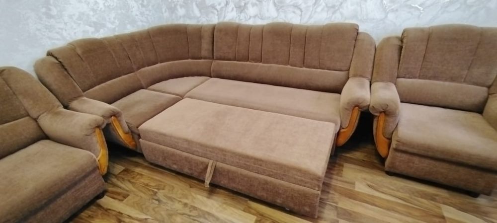 Продам угловой диван