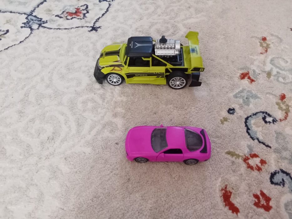 Продам игрушки.