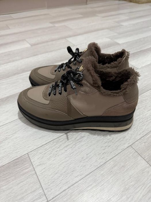 Кросовка зима Нурсэйч