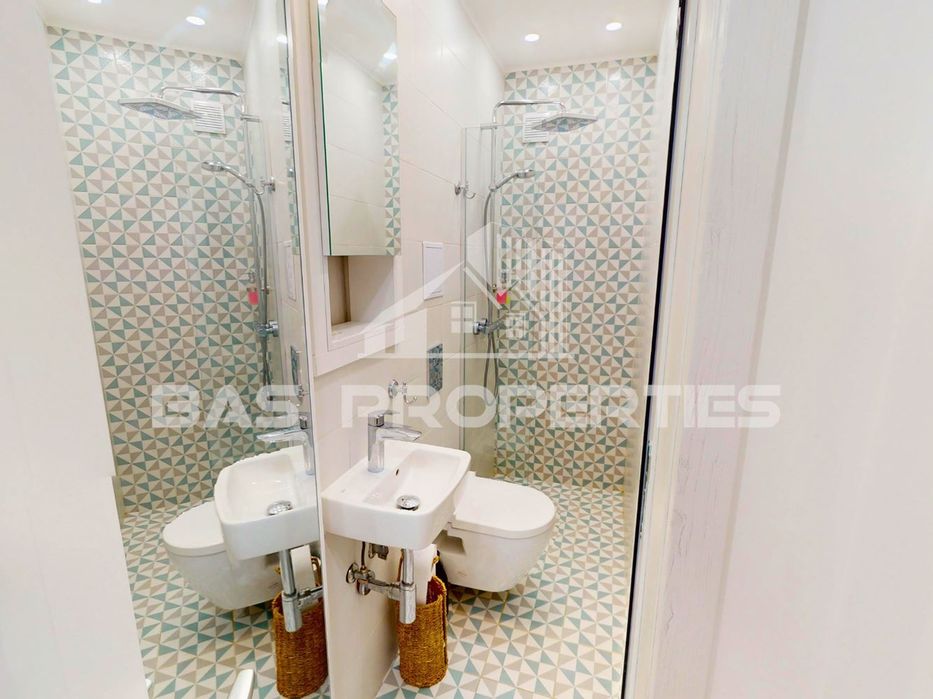 Продава се Многостаен апартамент в София, Център - 111 кв.м за 2642 €/кв.м - Снимка #7