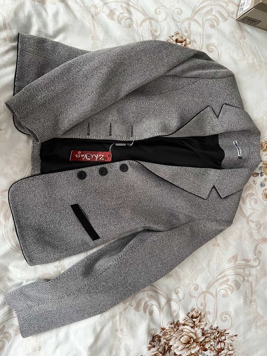 Sacou elegant gri, nou cu etichetă