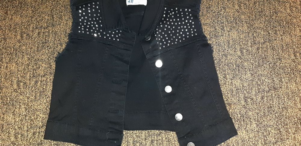 Горни дрешки за момиче 8,9г.