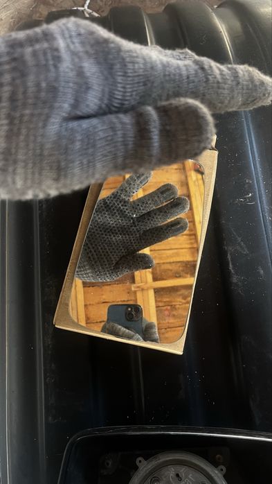 Боковое зеркало левое (водительское )  ауди 80