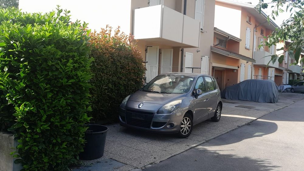 Planșă de bord renault scenic 3  facelift 2012