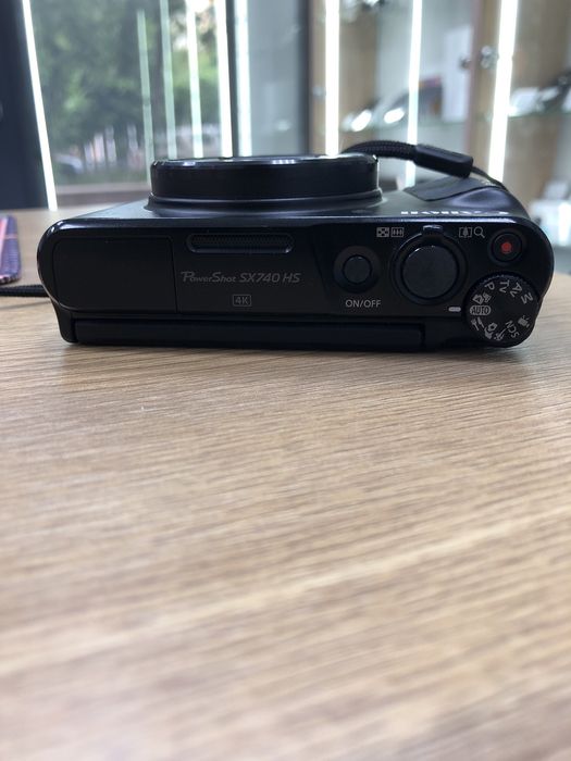 Canon PowerShot SX740 HS (p25)