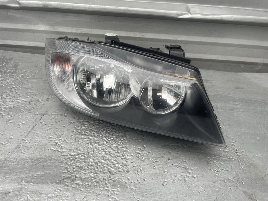 Десен фар БМВ Е90/ Е91, Фейслифт (far bmw e90 face)