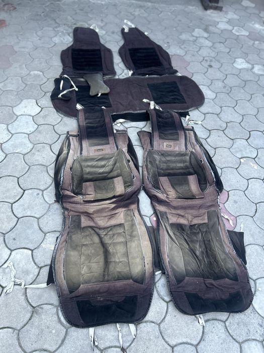 Универсальный чехол в хорошем состоянии!