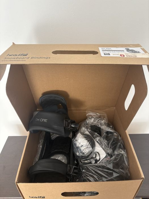 Legaturi Snowboard Head