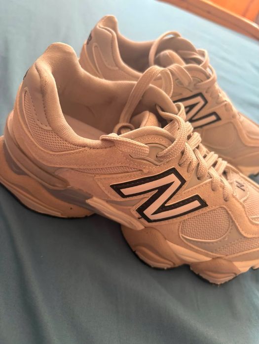 New Balance 9060