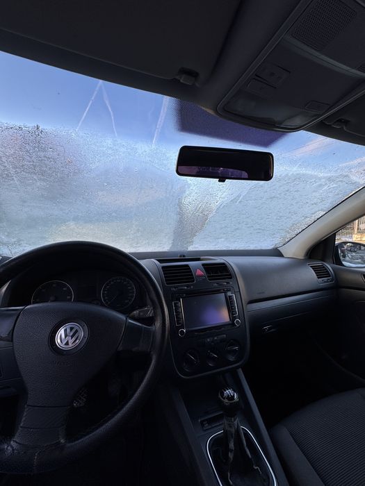 VÂND GOLF V AVARIAT  |    1.9 TDI   |   2007