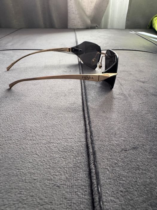 Ochelari de soare Prada