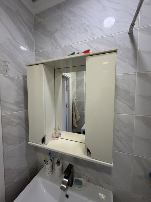 Продам шкаф для ванной