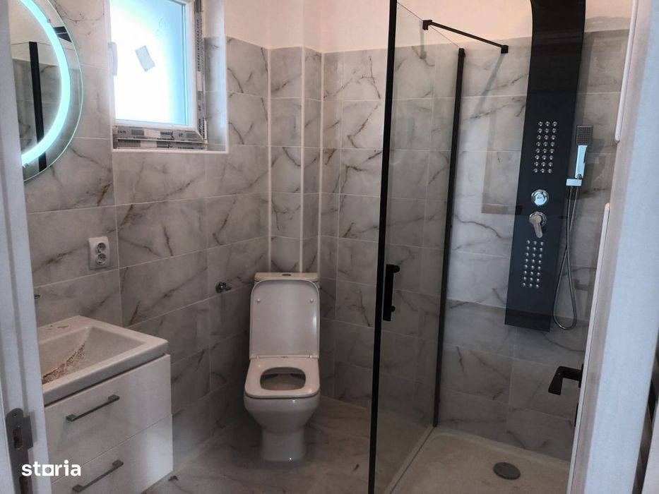 FARA COMISIOANE casa cu 4 camere 2 bai P+1 terasa camera teh la cheie