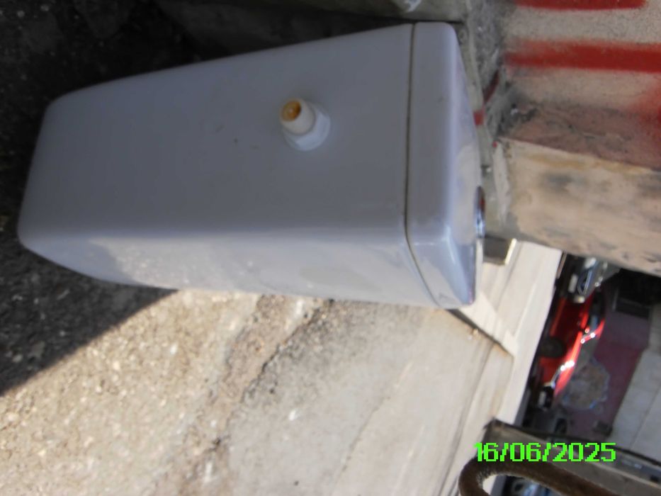 Radiator baie scarita 120/45 cm si rezervor WC pe Vas cu armaturi