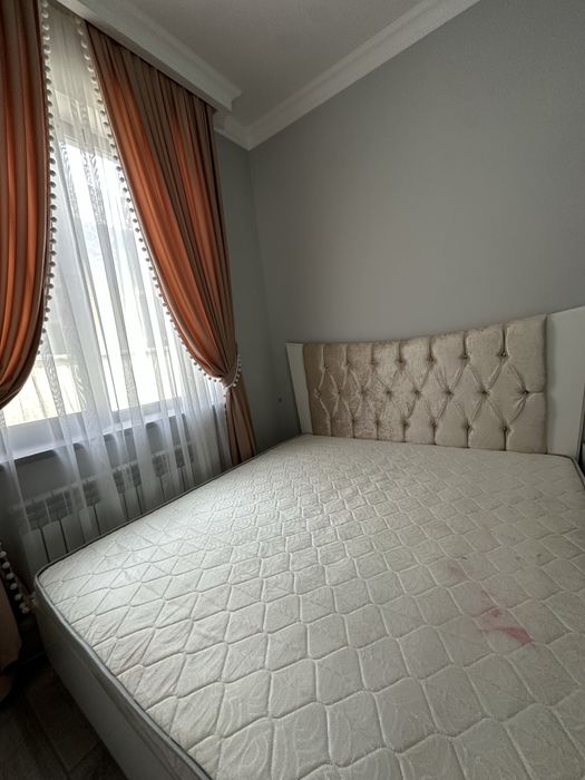 Продам 2-х спальню кровать